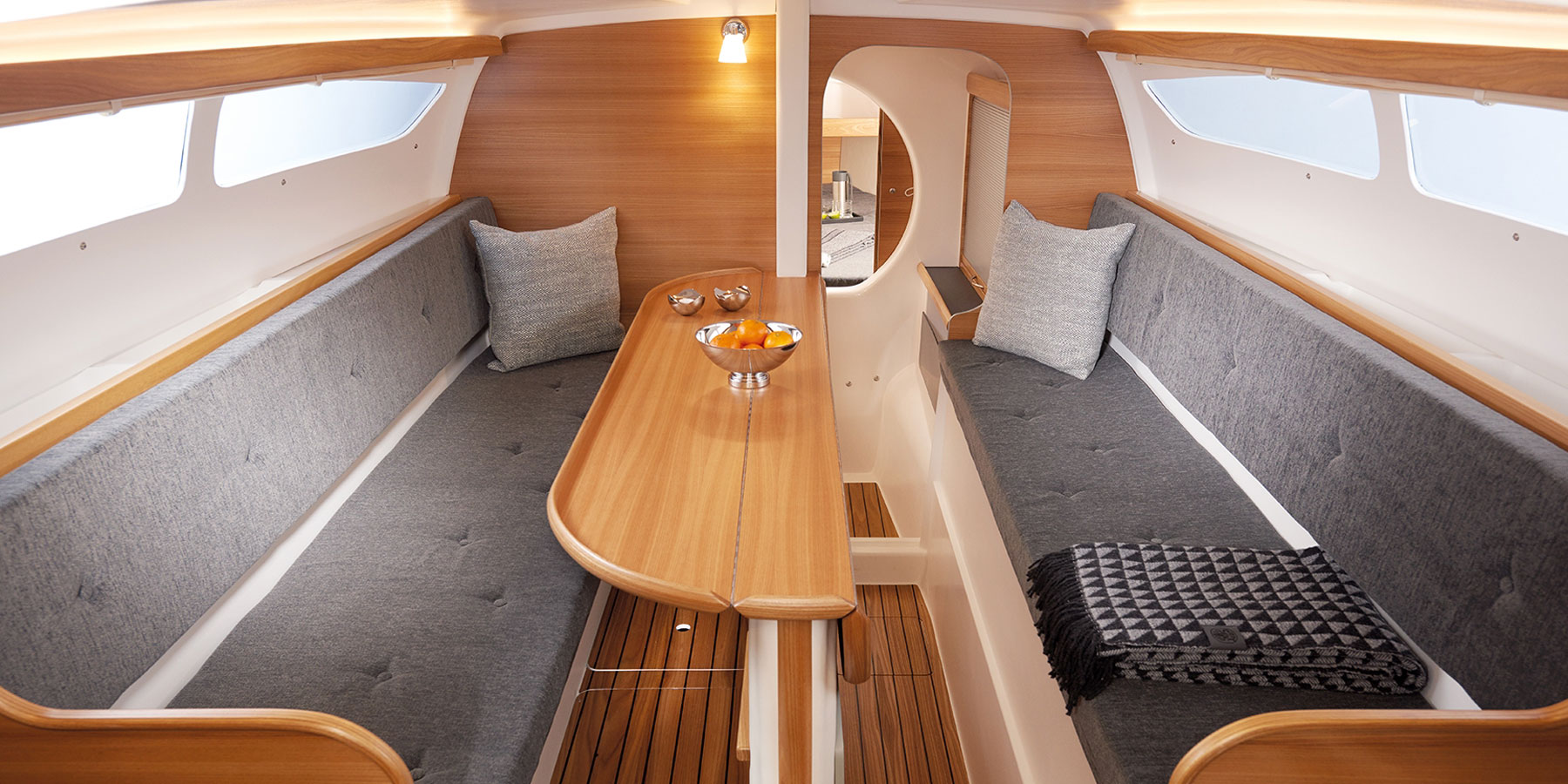 Dragonfly 28 trimaran main cabin looking forward