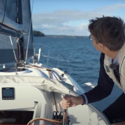 Dragonfly Sail Guide - upwind