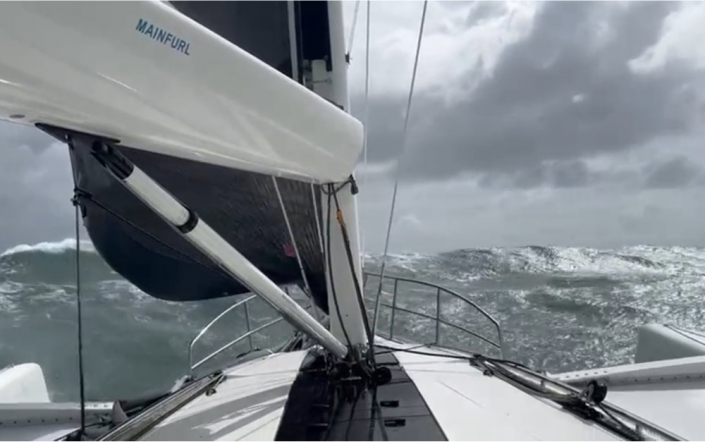 Dragonfly 40 sailing in big waves