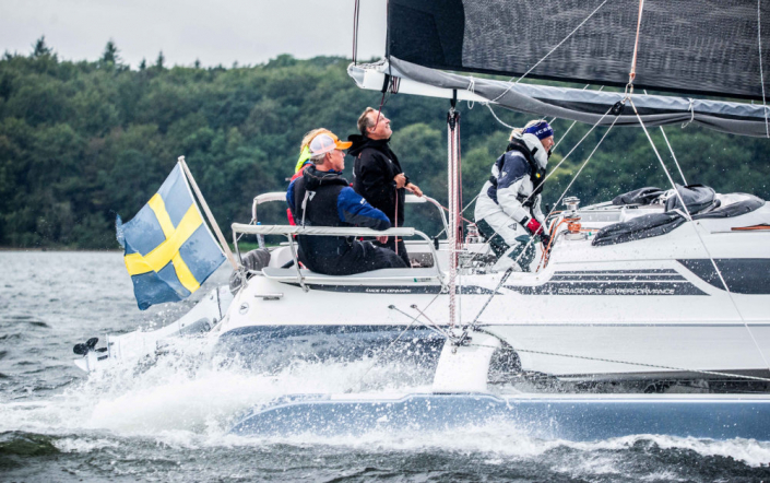 DragonflyDays24-DF28-close Dragonfly 28 sailing fast